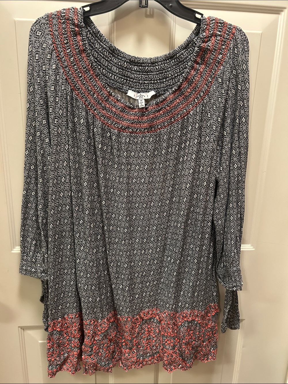 Fever Black & Coral Smocked-Neck Peasant Tunic